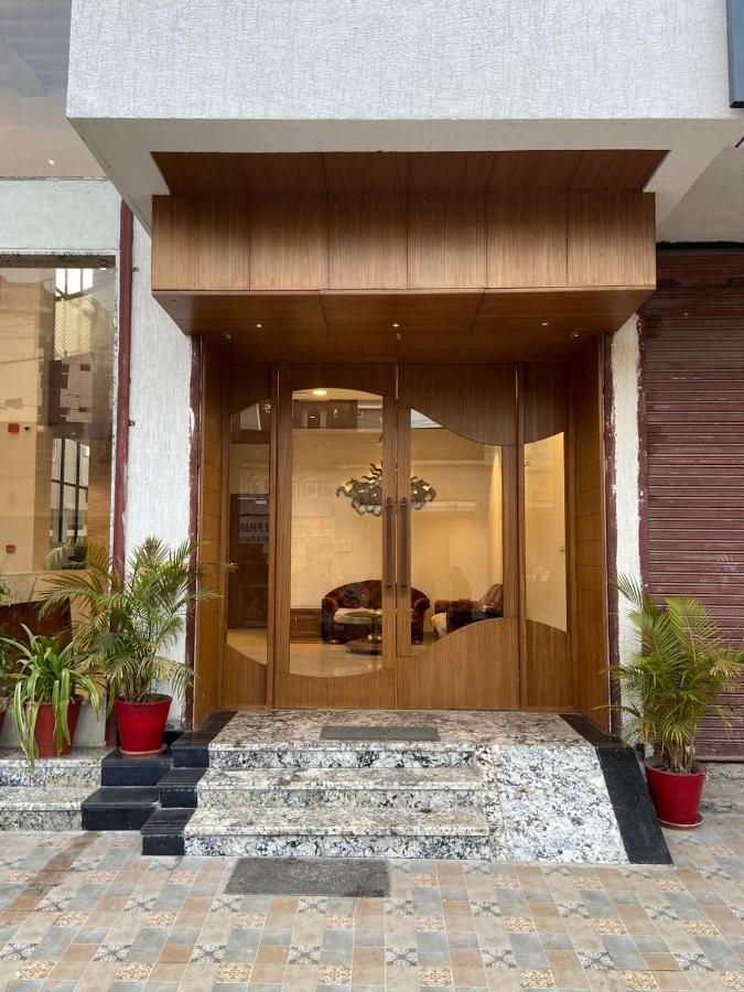Hotel Mumbai House Express Udaipur Exterior foto