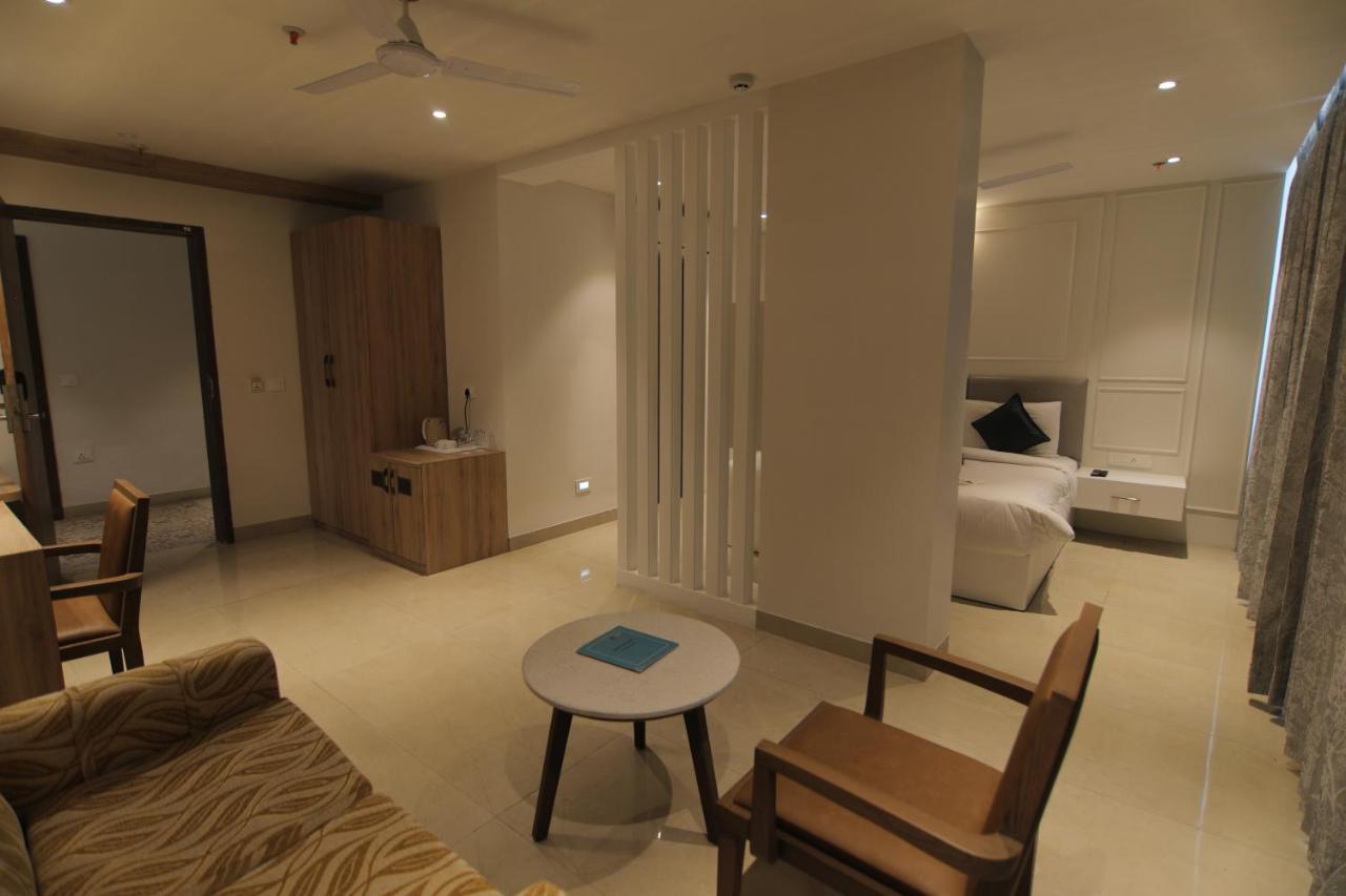 Hotel Mumbai House Express Udaipur Exterior foto